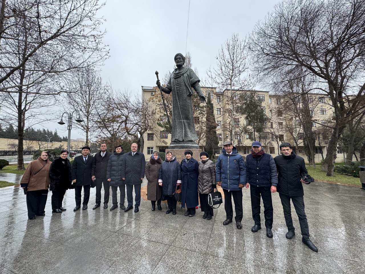 Hazrat Alisher Navoiy tavalludining 585 yilligi munosabati bilan qator ma’naviy-ma’rifiy tadbirlar tashkil etildi.