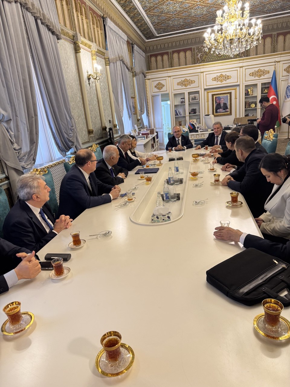 Hazrat Alisher Navoiy tavalludining 585 yilligi munosabati bilan qator ma’naviy-ma’rifiy tadbirlar tashkil etildi.