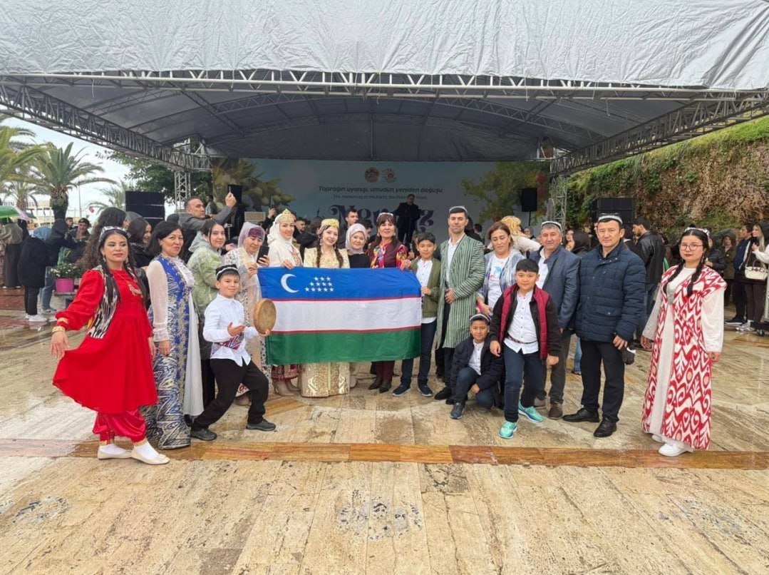 Turkiyaning to'rt shahrida vatandoshlar Navro'zni ko'tarinki ruhda nishonladi